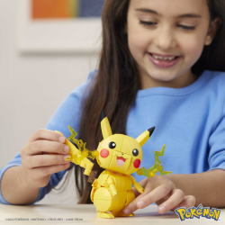 Mega construx pokemon construye y muestra pikachu