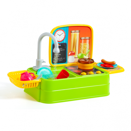 Cocina fregadero con accesorios y grifo real