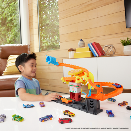 Hot wheels city ataque de la serpiente