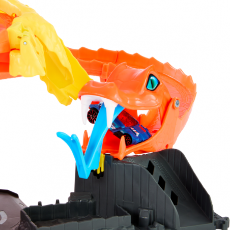 Hot wheels city ataque de la serpiente