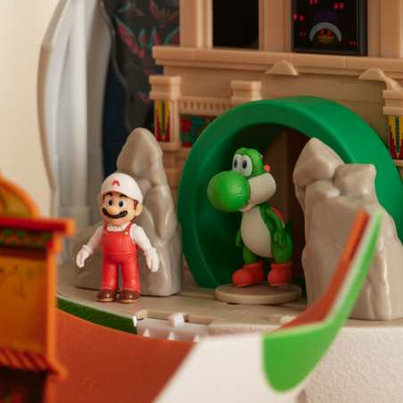 Huevo yoshi con elementos funcionales incluye figuras 4cm